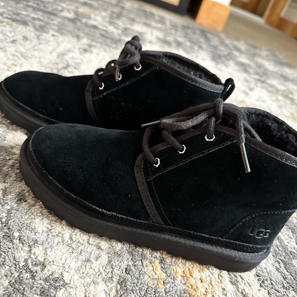 UGG Kids Neumel II Boot Black Size 5